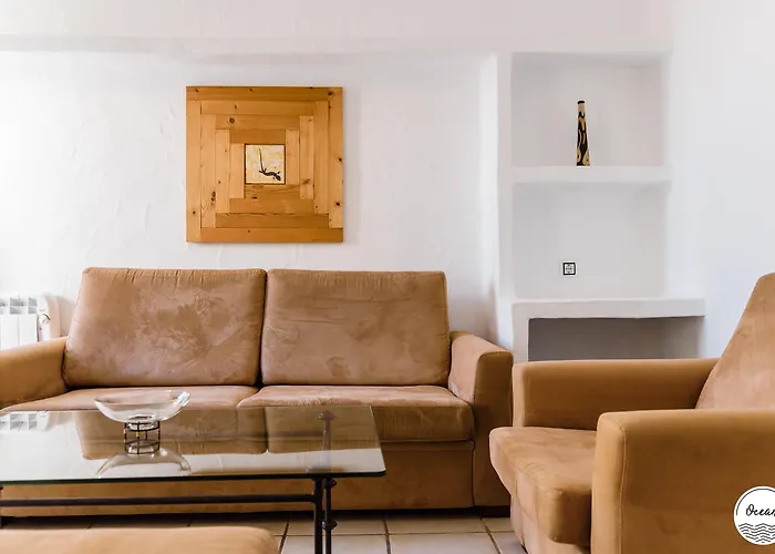 Kamezi Boutique Hotel Villas